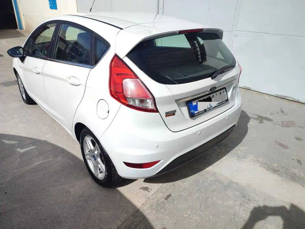 Ford Fiesta Titanium …