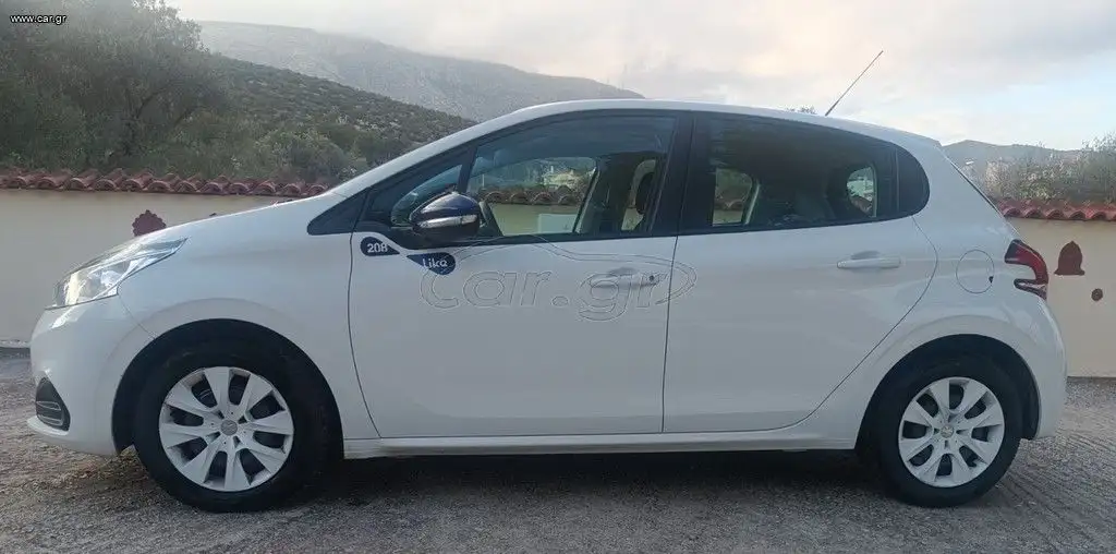 Peugeot 208 1.0 …