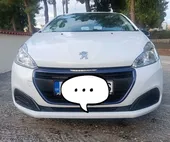 Peugeot 208 1.0 …