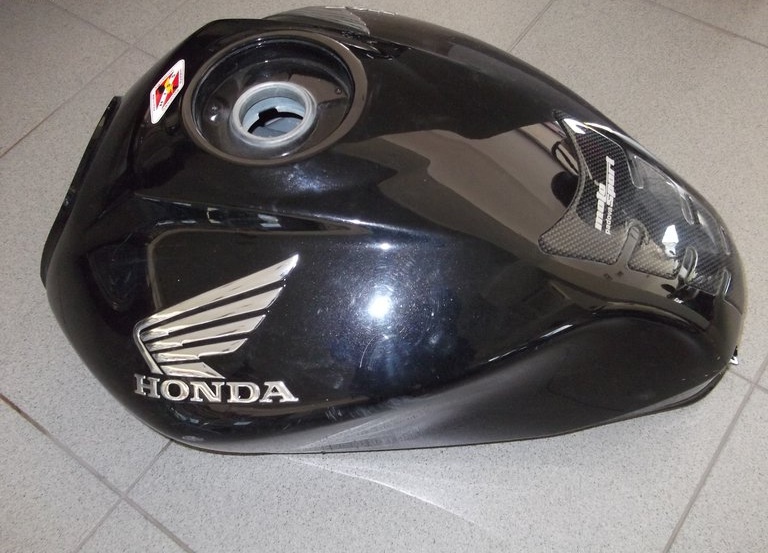 Honda CB 600 F Hornet Ντεπόζιτο βενζίνης (ρεζερβουαρ) - CarSeller.gr